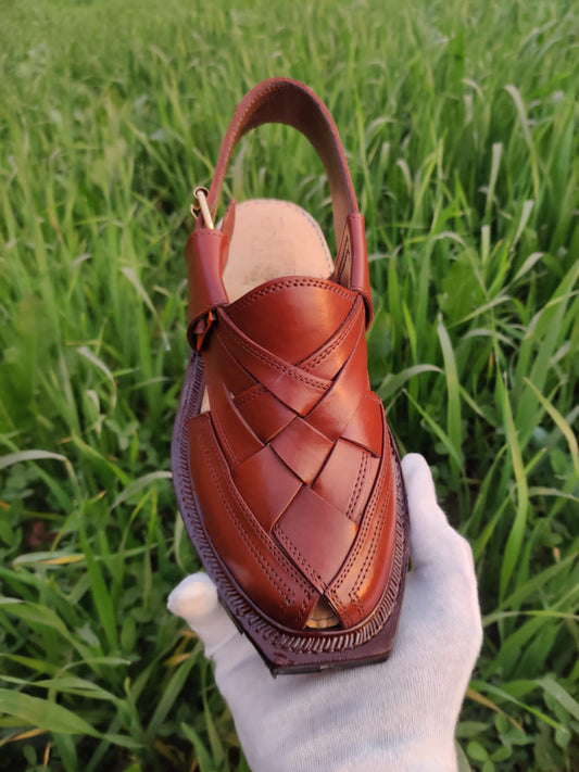 Norozi Chappal *–